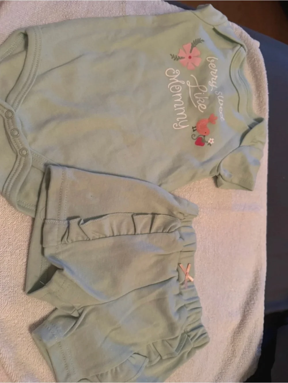 6 total baby girls outfits NEW!!!!